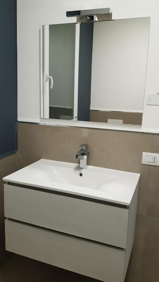 Condominio La Torre 2 Galliate Bagian luar foto
